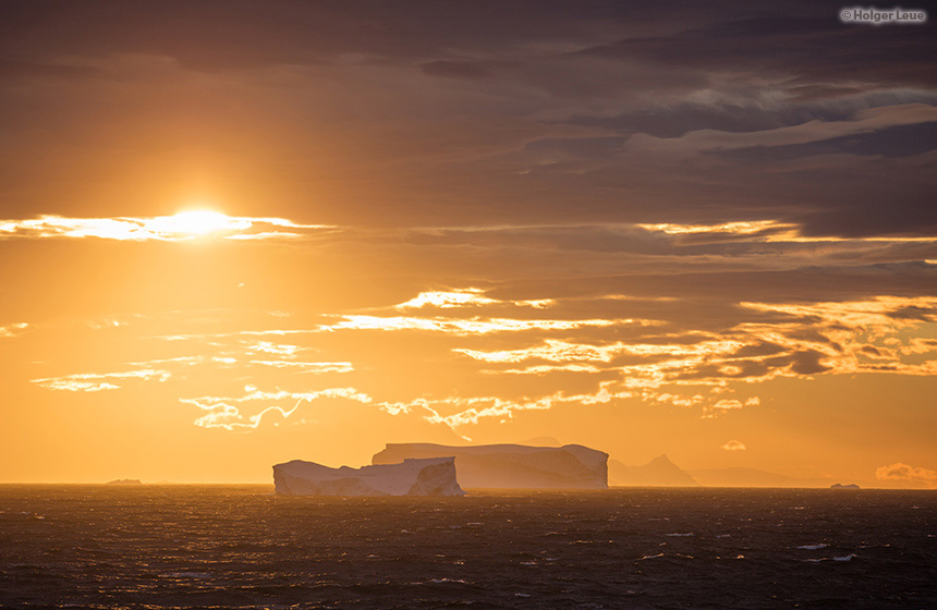 Antarctic_2021_1112_Sonnenfinsternis in der Antarktis